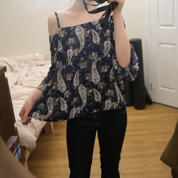 Navy Paisley & Floral pattern Off Shoulder Blouse - Picture 6 of 11